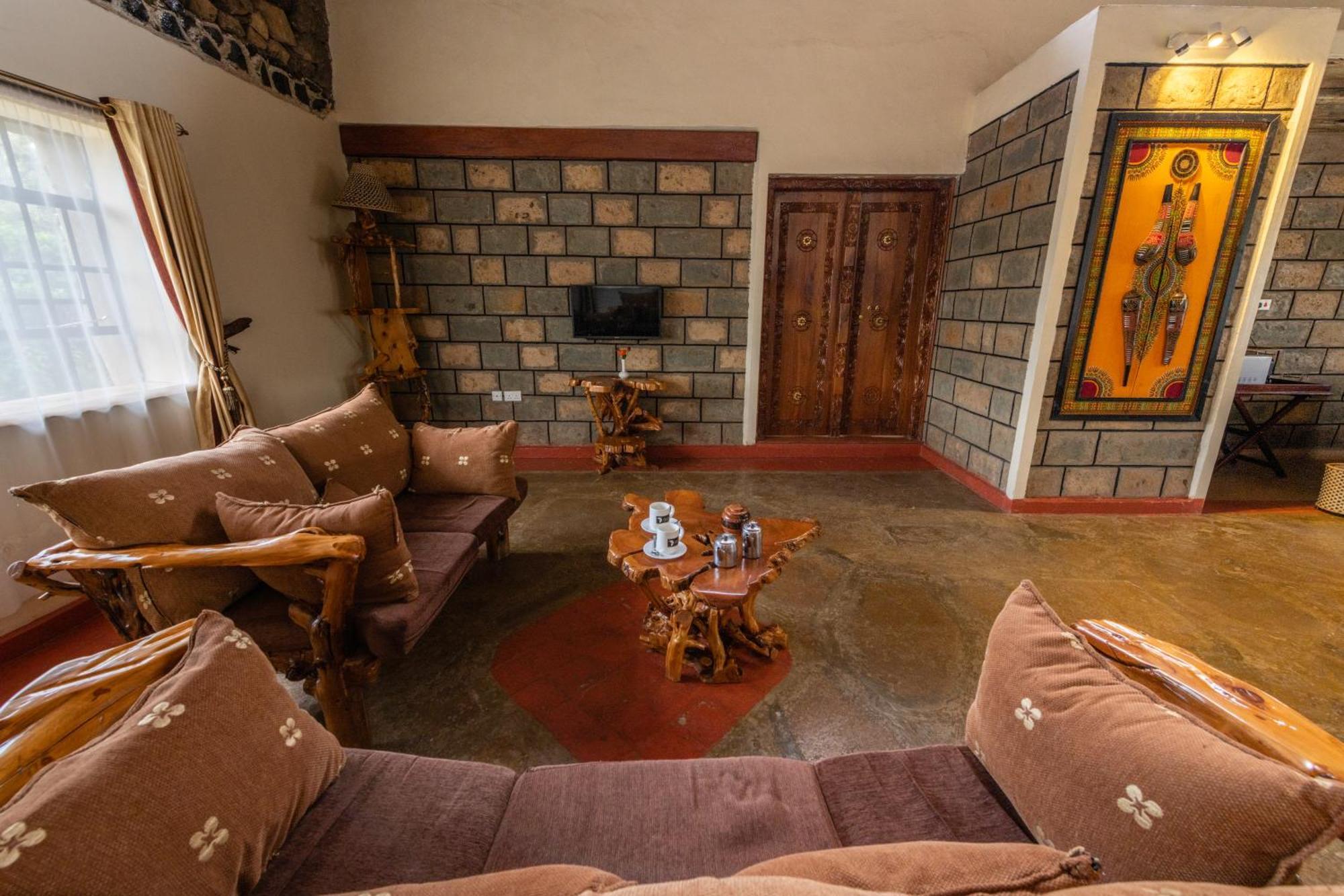Naivasha Kongoni Lodge - Lakefront Getaway Ngoại thất bức ảnh