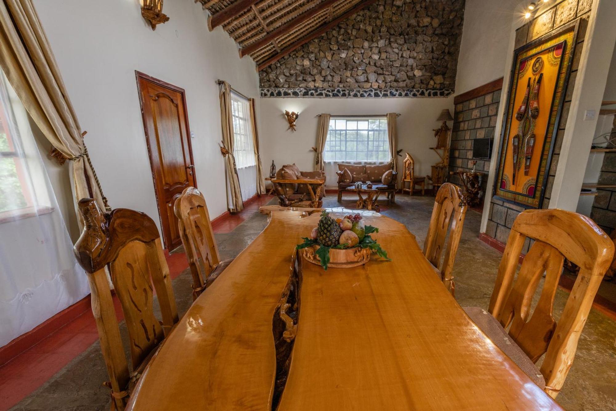 Naivasha Kongoni Lodge - Lakefront Getaway Ngoại thất bức ảnh