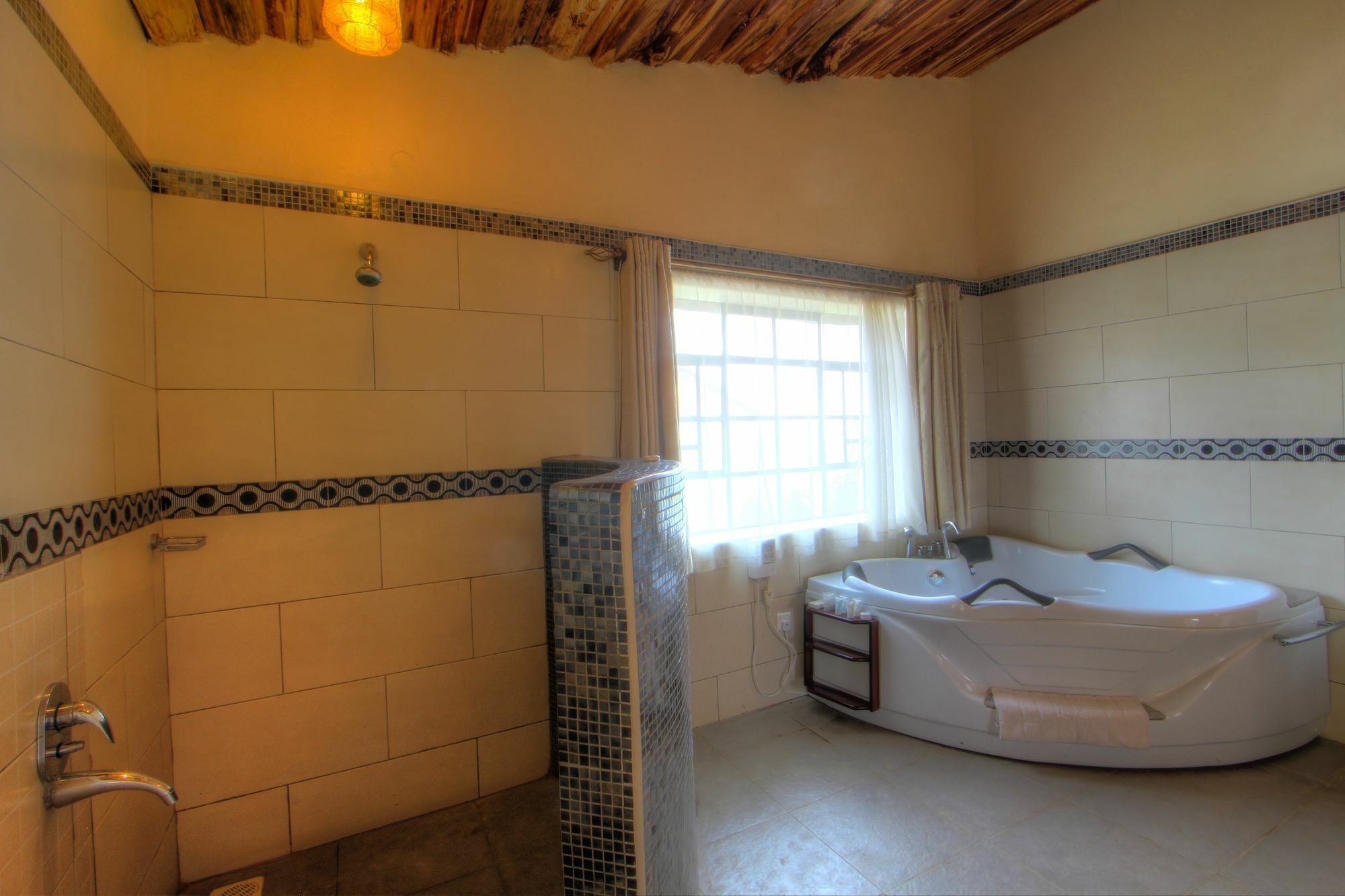 Naivasha Kongoni Lodge - Lakefront Getaway Ngoại thất bức ảnh