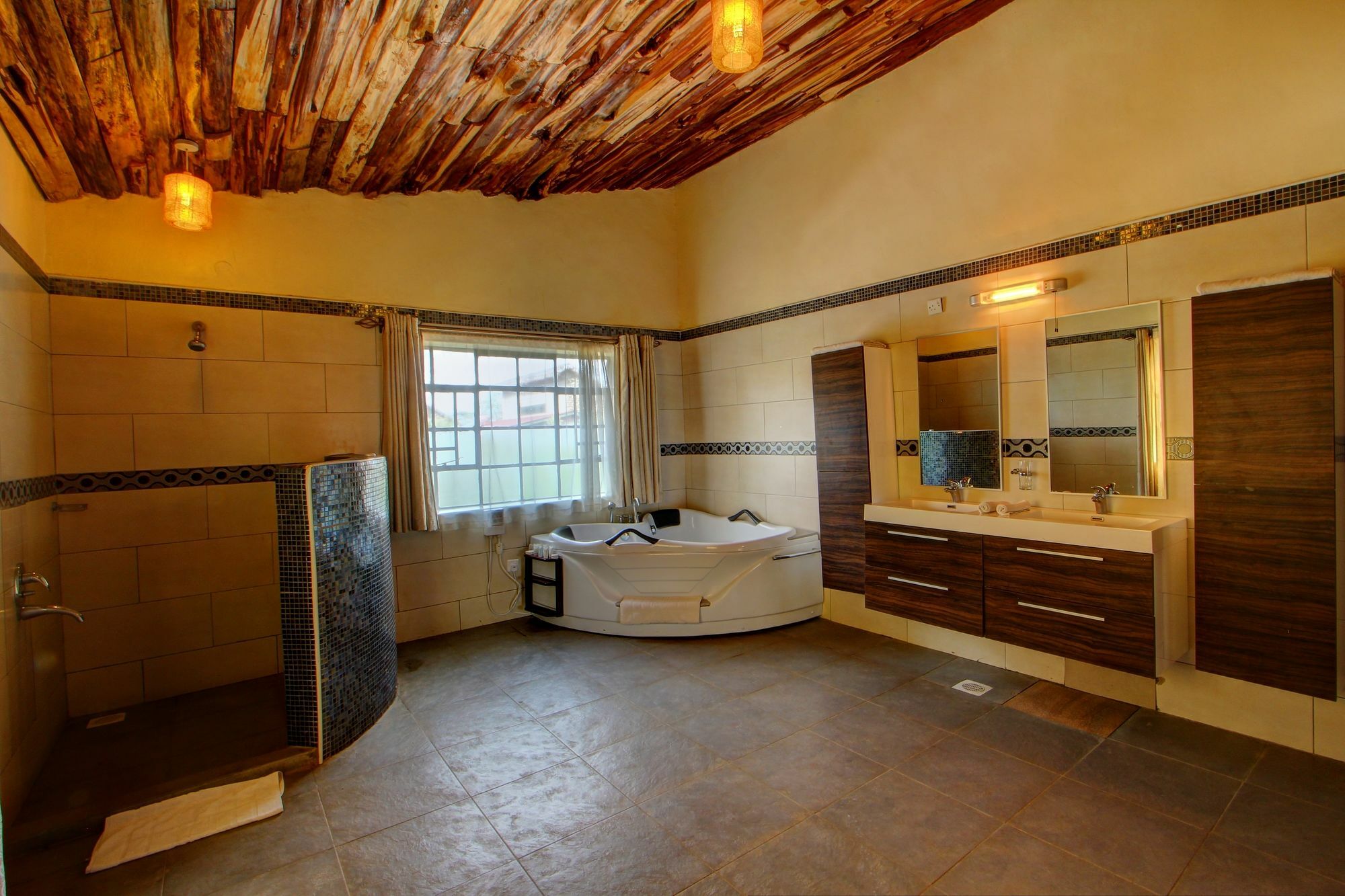 Naivasha Kongoni Lodge - Lakefront Getaway Ngoại thất bức ảnh