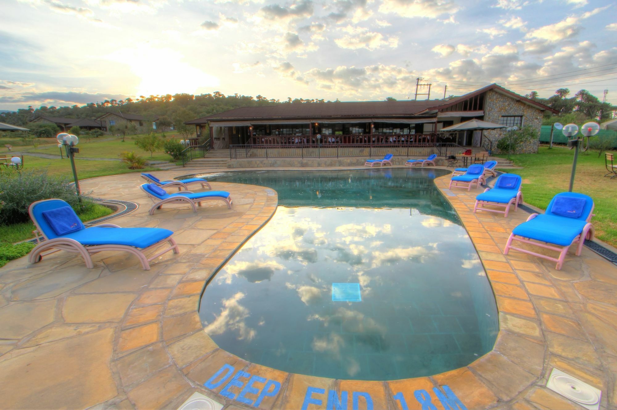 Naivasha Kongoni Lodge - Lakefront Getaway Ngoại thất bức ảnh