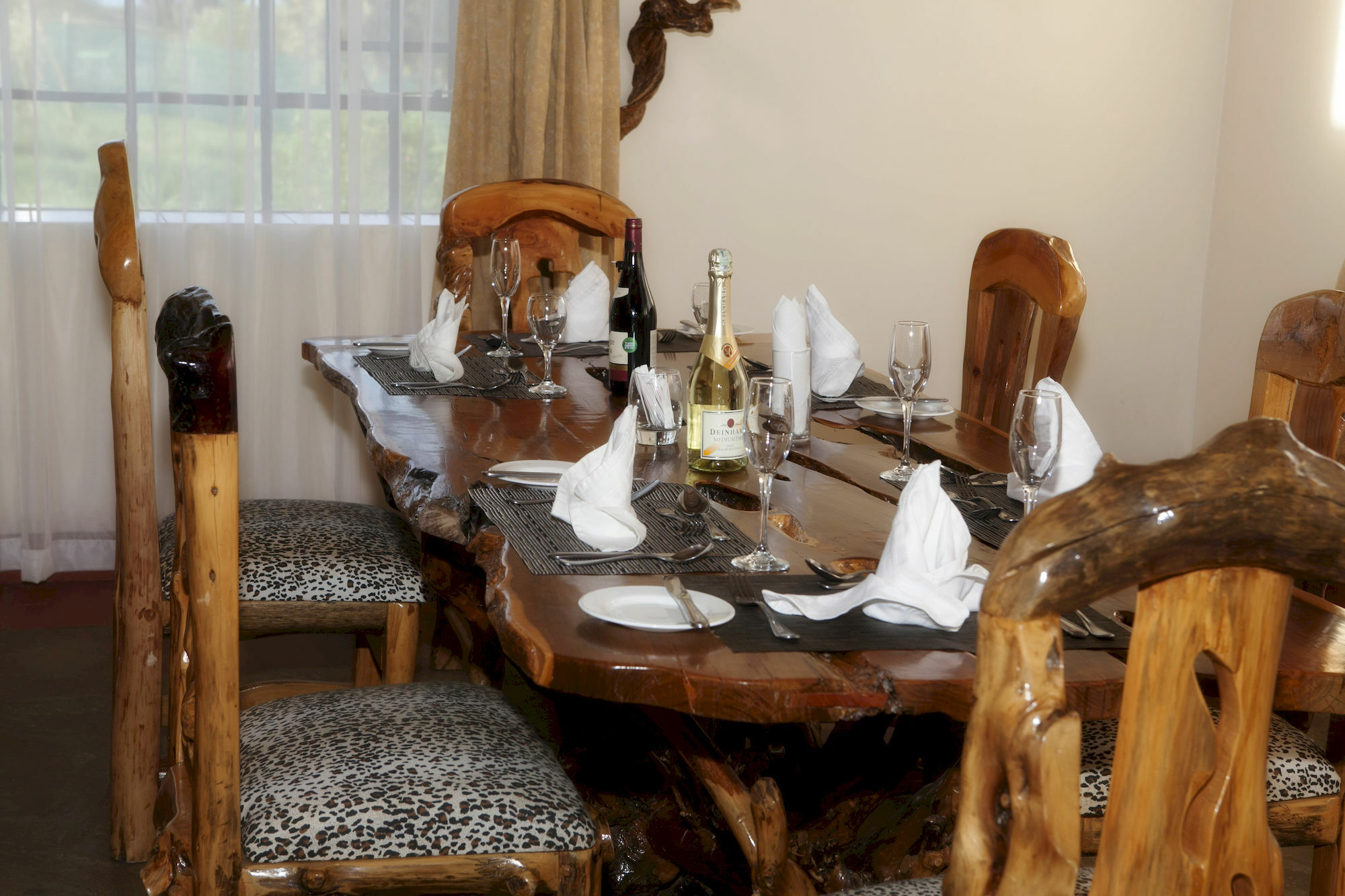 Naivasha Kongoni Lodge - Lakefront Getaway Ngoại thất bức ảnh